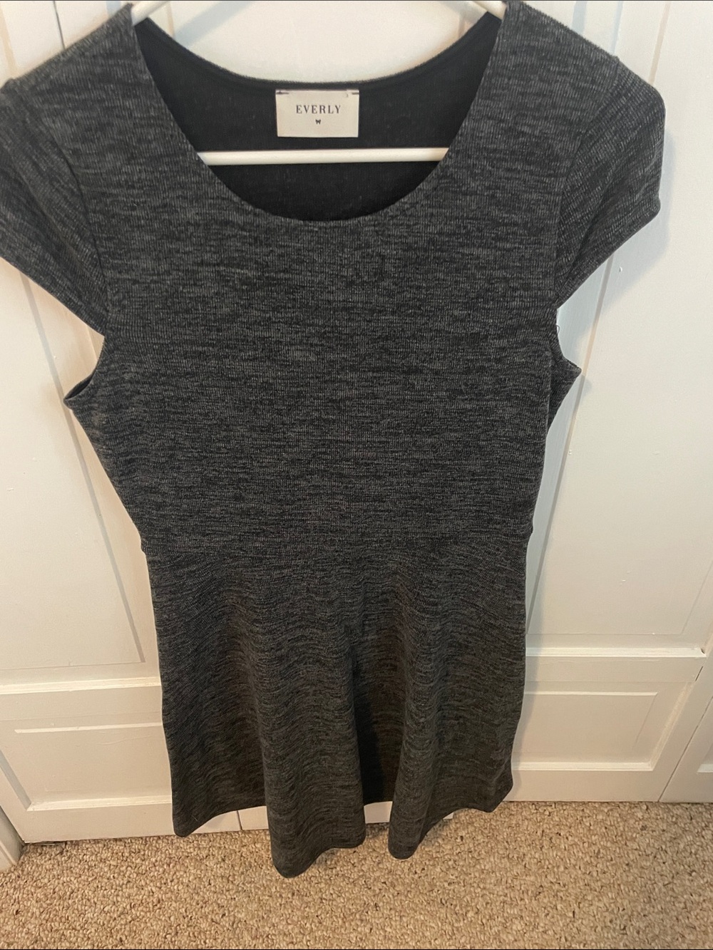 Everly Dark Charcoal Gray Cap-Sleeve Fit & Flare Tunic